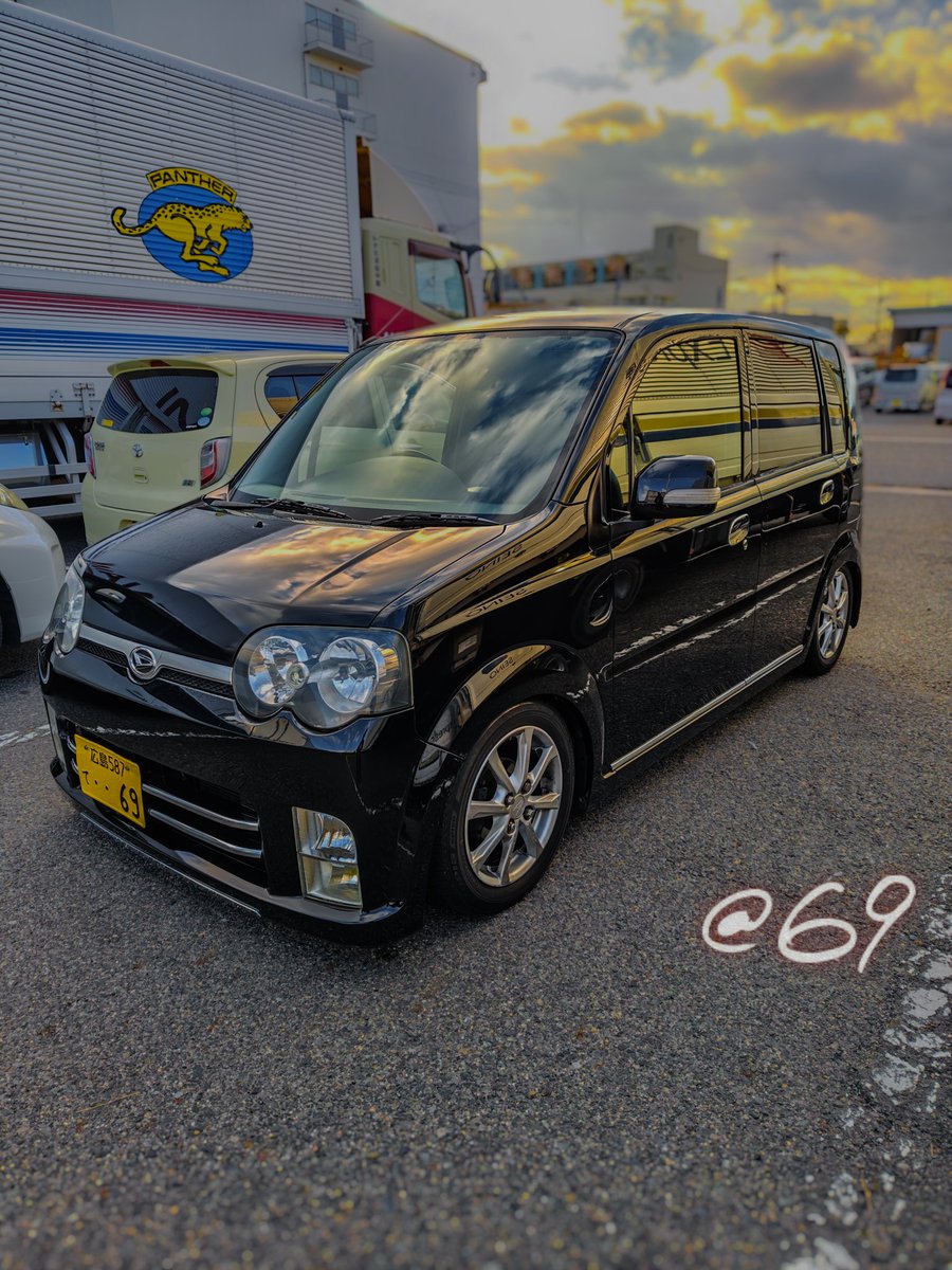 69mj35's tweet photo. #2台持ちで頑張っています https://t.co/R6o5KZasty