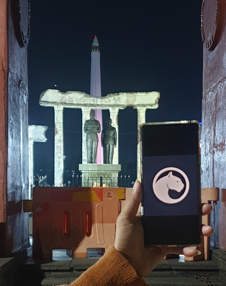 DewiJussie's tweet photo. I'm a very proud member of the Holiverse Community from Surabaya, East Java, Indonesia

@Holiverse https://t.co/bJaMbiHG4M