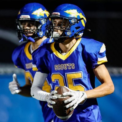 Brand New: Meet 2027
Lake Forest WR  <a href="/jackburger_2027/">Jack Burger</a> 
Jack Burger who is our featured prospect of the day edgytim.rivals.com/news/meet-2027…