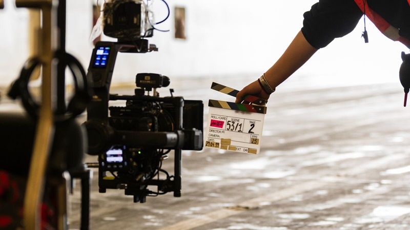 1023WBAB's tweet image. Looking to live the #LightsCameraAction life?  There's a bunch of movies &amp;amp; TV shows casting in #NYC right now!  Details here 👉  wbab.com/news/movies-tv… ~ @niqueWBAB