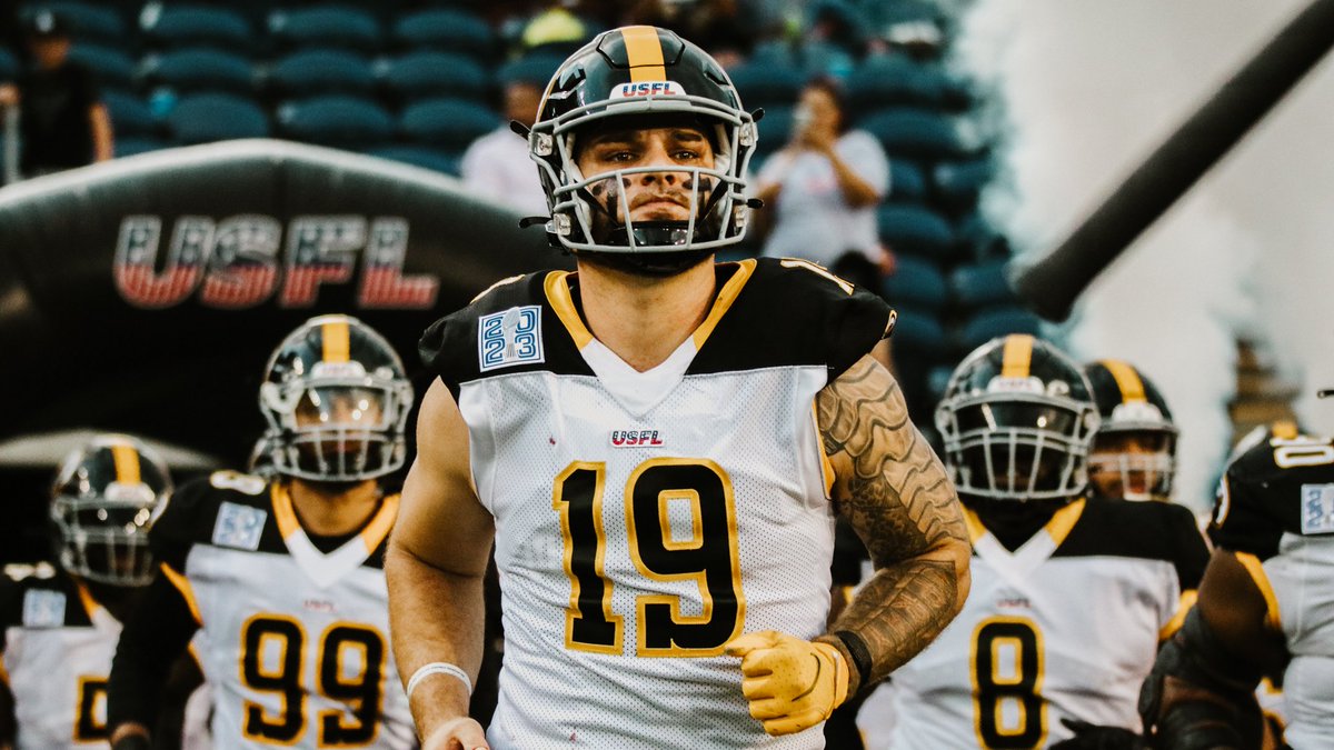 Breaking: The Memphis Showboats are signing P Matt Mengel, per source.

Mengel was one of the USFL's top punters in 2023, with 11 punts of 50+ yards; including an 83 yard bomb. 

One of the most consistent spring specialists lands in Memphis. #UFL