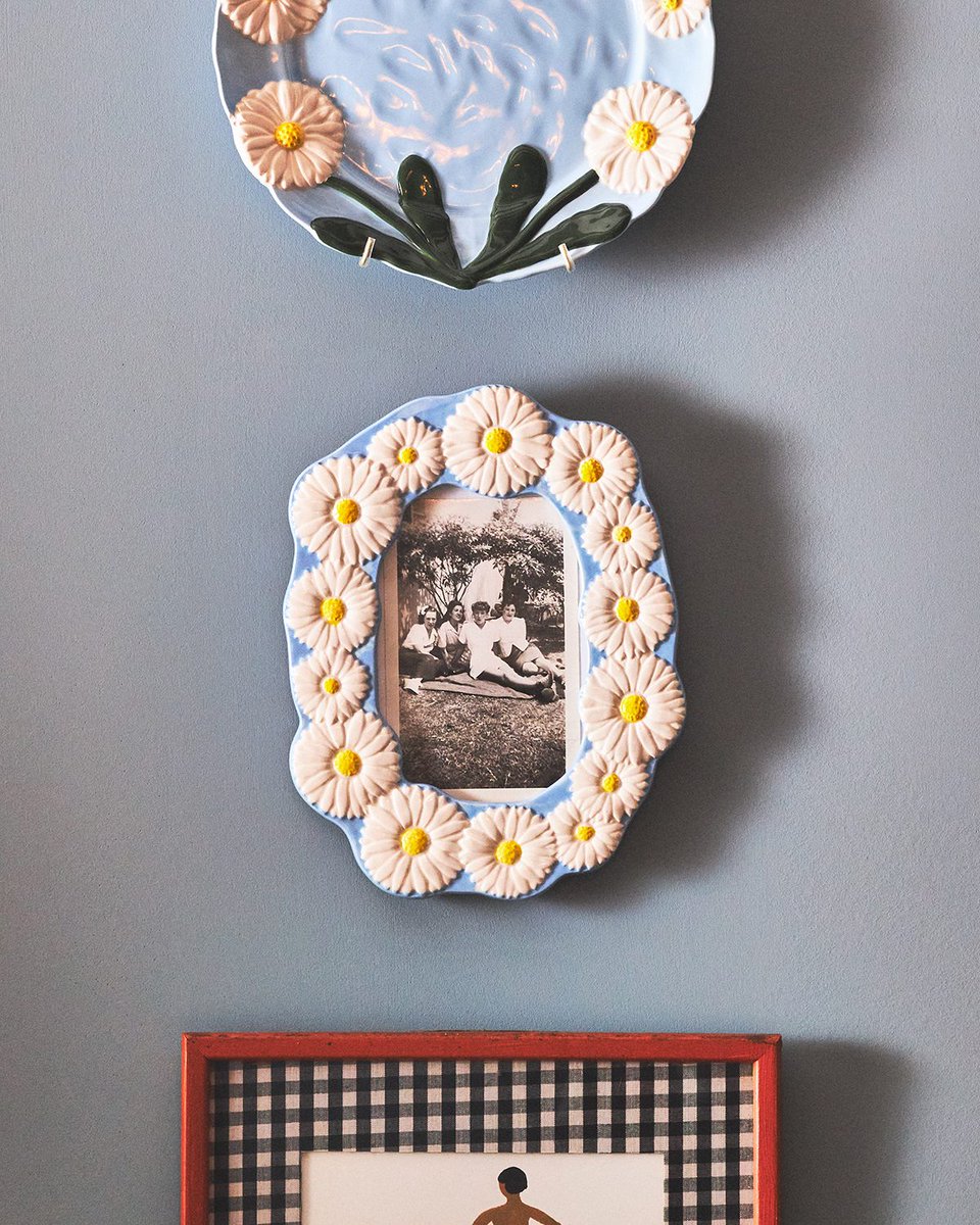 Fresh as a daisy 🌼 Brighten up your home with fields of floral motifs and more budding inspiration, here: anthropologie.visitlink.me/wIq3Yb Which piece of daisy décor is your favorite? ⬇️ #AnthroLiving
