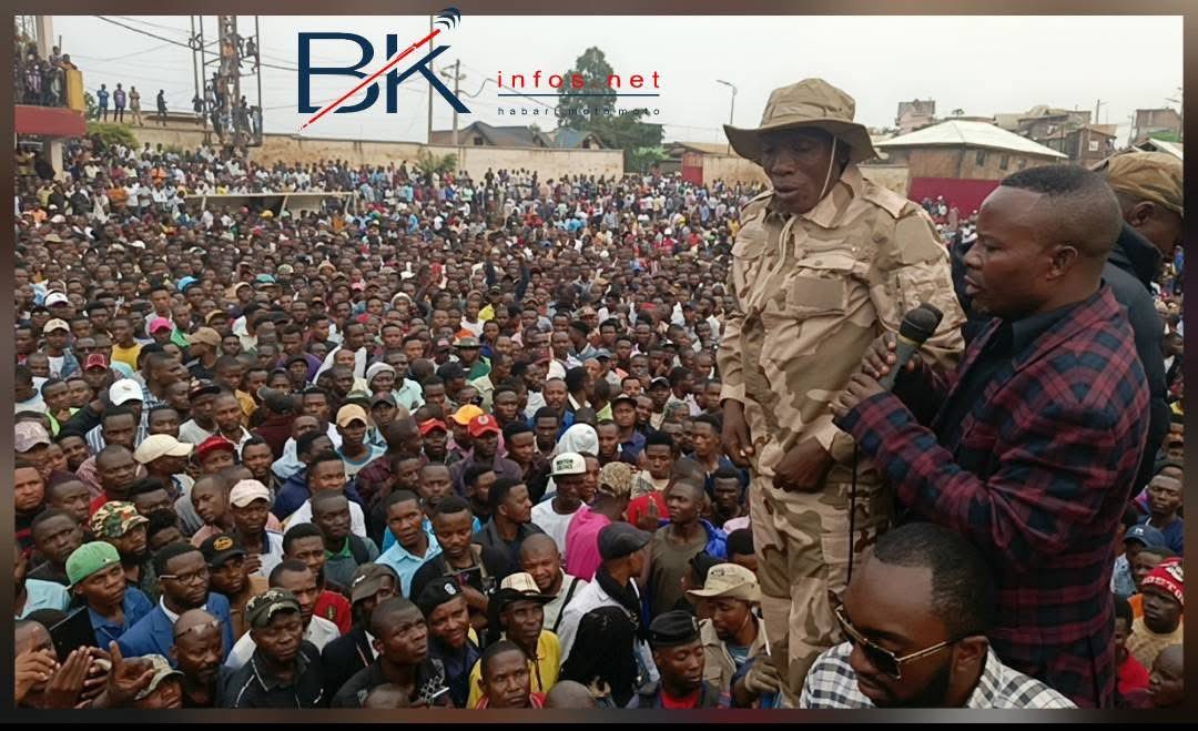 Billy Kambale (@billykambale1) on Twitter photo Voici ce qu’on appelle engagement patriotique au vrai sens du mot. Bravo à Foka Mike qui décide de quitter son poste au gouvernement provincial pour s’engager dans La Défense de la ville de Bukavu. Vous avez le soutien de Mushosi <a href="/VitalKamerhe1/">Vital Kamerhe</a> et bravo aux jeunes de Bagdad. Voici ce qu’on appelle engagement patriotique au vrai sens du mot. Bravo à Foka Mike qui décide de quitter son poste au gouvernement provincial pour s’engager dans La Défense de la ville de Bukavu. Vous avez le soutien de Mushosi <a href="/VitalKamerhe1/">Vital Kamerhe</a> et bravo aux jeunes de Bagdad.