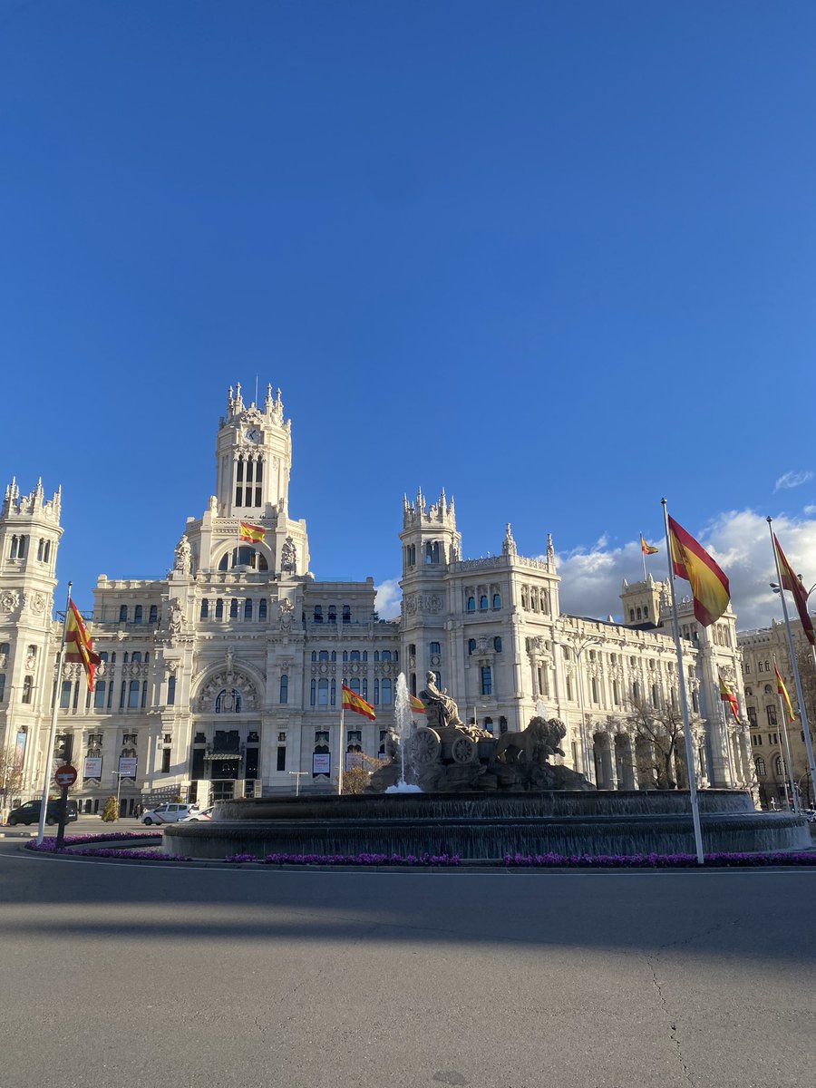 su an valo oynuyo olabilirdim 😔💔