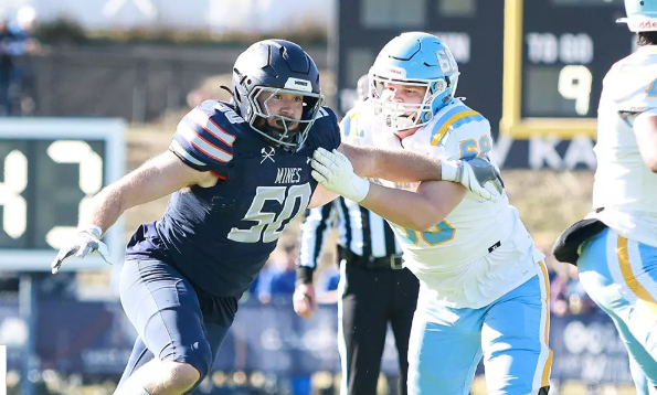 2025 NFL Draft Prospect Interview: Hayden Gregg, LB, Colorado School of Mines @Hayden_Gregg55 #NFLDraft nfldraftdiamonds.com/2025/01/hayden…