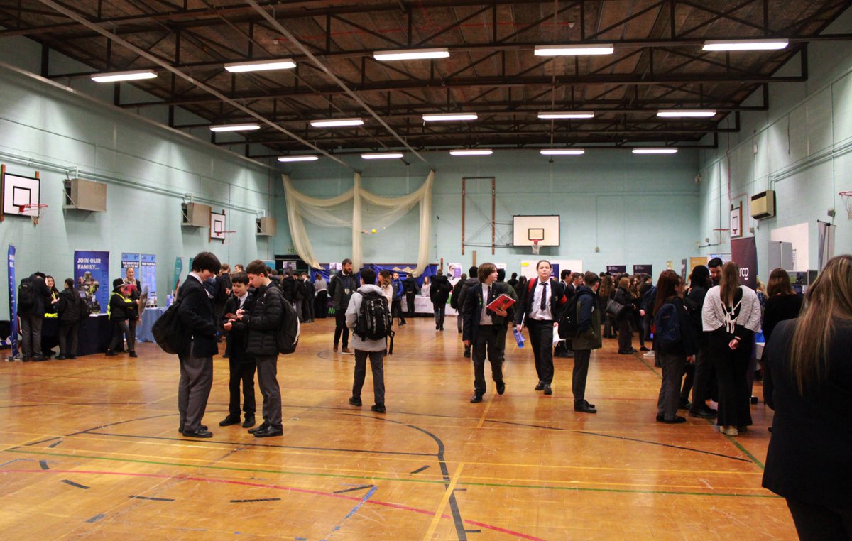 Throughout today, Years 9 and 11 attended their own careers fair at school. This gave them lots of opportunities to talk about their future education and career paths. Thank you to all the universities, collages and companies that came out today for the event.