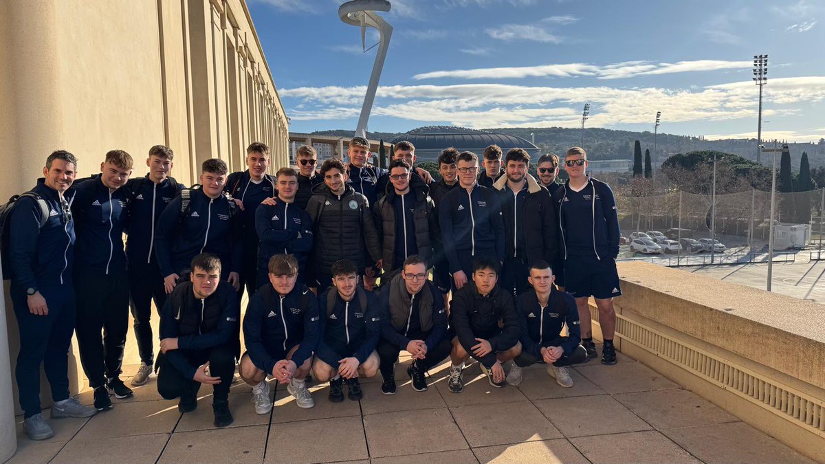 chiuni_football's tweet photo. Day one of our annual @chiuni Barcelona Football Education trip completed ⚽️☀️Watching Barca in the Champions League kicked our trip off incredibly 👌😎 @ChiUniSLS https://t.co/cTv36MebhP