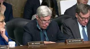 I don't care if you are on the left or right, its politicians like Sheldon Whitehouse and their elitist views that hold this country back.  We need to cleanse both sides of these types of politics and vote in people who represent you, not their own ego.