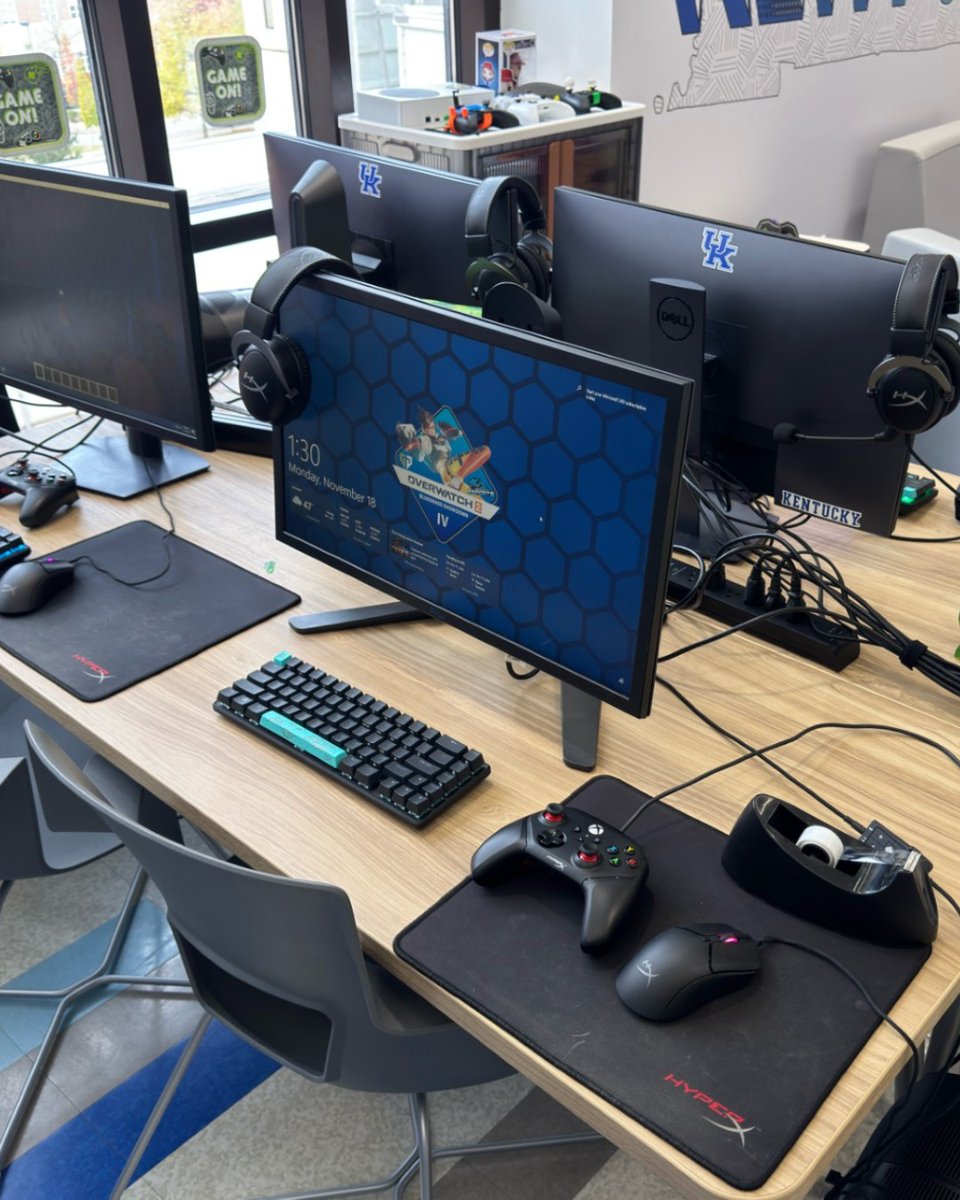 Extra Life (@extralife4kids) on Twitter photo #ThrowbackThursday to <a href="/KCHKids/">Kentucky Children's</a>' Gaming for Good event in November, where they raised $30,000! Congratulations on a successful event! 🎮💙 #extralife #changekidshealth #ThrowbackThursday to <a href="/KCHKids/">Kentucky Children's</a>' Gaming for Good event in November, where they raised $30,000! Congratulations on a successful event! 🎮💙 #extralife #changekidshealth