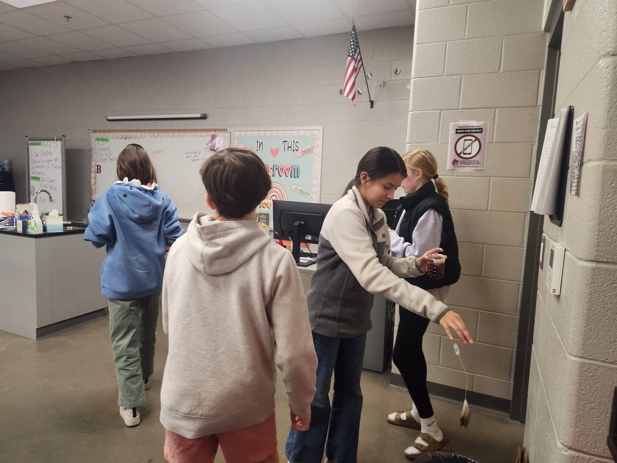 Mrs. Stone's class had a day of experiments to get hands-on experience with osmosis and diffusion! <a href="/BurnsMiddleScho/">Burns Middle School</a>