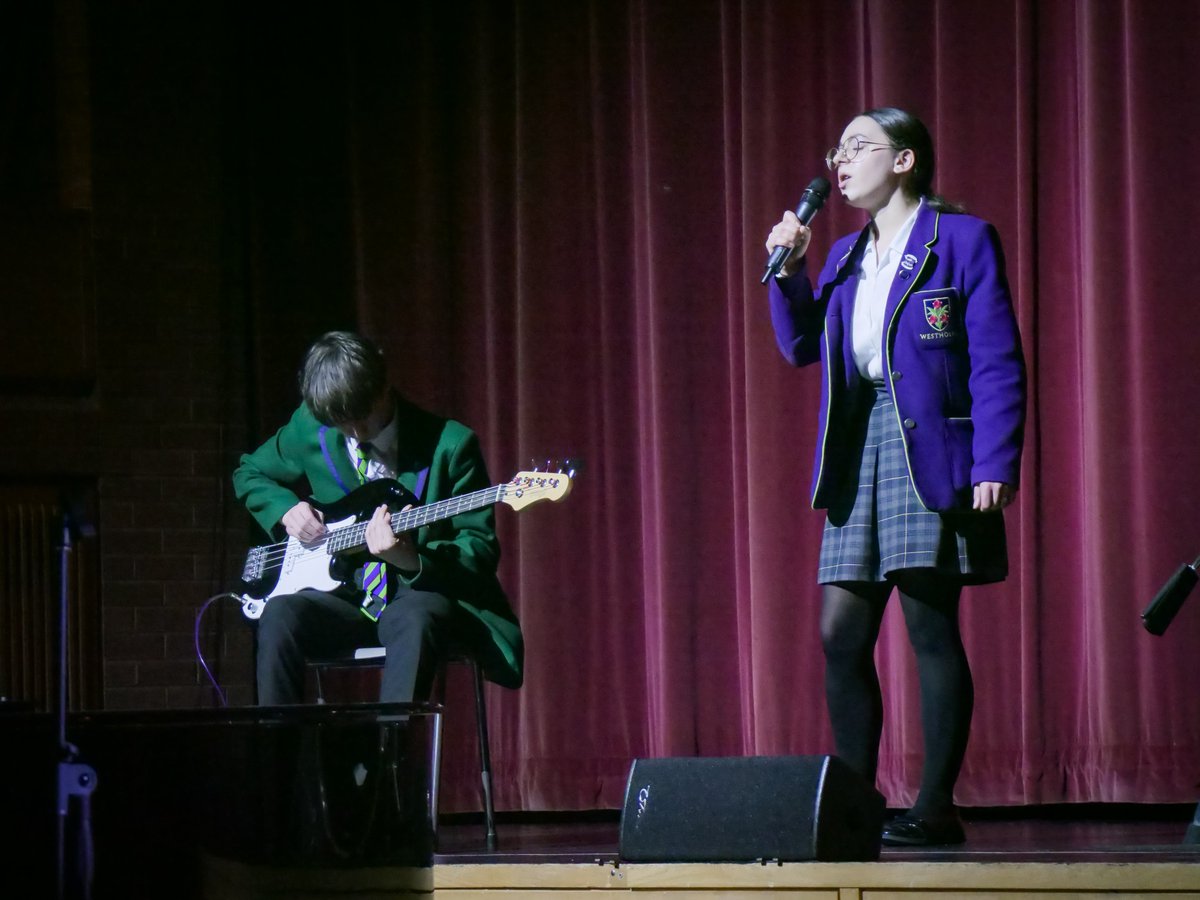 Last evening, we held our Soloists' Recital for Senior students, in front of family and friends 🎤🎵

We saw a wide range of instruments played and songs performed across the evening. It was great to hear the variety of music that was played. 

Well done to everyone involved 💜💚