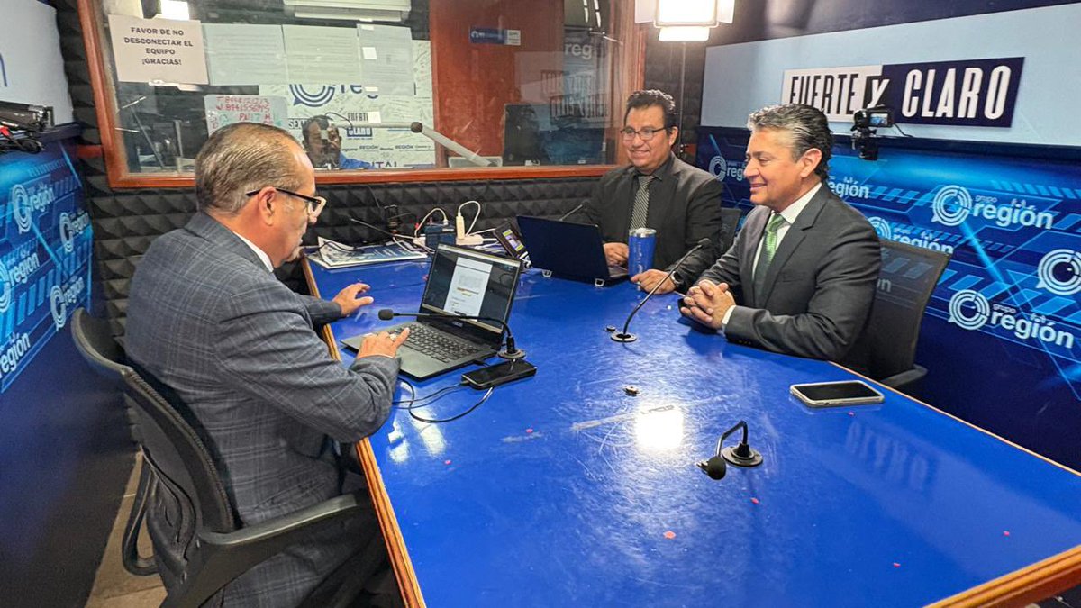 Poder Judicial Coah (@pjcoah) on Twitter photo Magistrado Presidente <a href="/MiguelMery/">Miguel F. Mery Ayup</a> en entrevistas en "Al Cien" de <a href="/LaReina1009FM/">La Reina 100.9FM - XHSA</a> y “Fuerte y Claro” de Grupo Región, donde comparte a la ciudadanía los resultados en la impartición de justicia y los retos del Poder Judicial de Coahuila.
#CoahuilaLaJusticiaContigo Magistrado Presidente <a href="/MiguelMery/">Miguel F. Mery Ayup</a> en entrevistas en "Al Cien" de <a href="/LaReina1009FM/">La Reina 100.9FM - XHSA</a> y “Fuerte y Claro” de Grupo Región, donde comparte a la ciudadanía los resultados en la impartición de justicia y los retos del Poder Judicial de Coahuila.
#CoahuilaLaJusticiaContigo