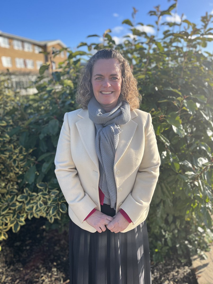 Wymondham College (@wymondhamcol) on Twitter photo International and Ministry of Defence (MOD) Boarding Liaison Officer 
Emma Grafton joined the College this month. Emma will be supporting our overseas and MOD students to ensure they have the best time at Wymondham College. #boarding #internationalstudents #MOD International and Ministry of Defence (MOD) Boarding Liaison Officer 
Emma Grafton joined the College this month. Emma will be supporting our overseas and MOD students to ensure they have the best time at Wymondham College. #boarding #internationalstudents #MOD