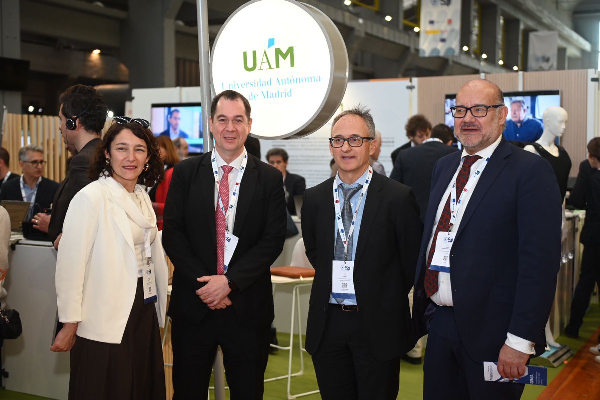 fuam_uam's tweet photo. Participamos en @Science4i, la feria sobre de #ciencia, #tecnología e #innovación organizada por la @UAM_Madrid y BeAble Capital en @LaNaveMadrid.
Hemos estado informando a los visitantes sobre la colaboración entre la #Universidad y la #Industria.
#FUAM #CAITEC #S4i https://t.co/pHf4yR5Qxm