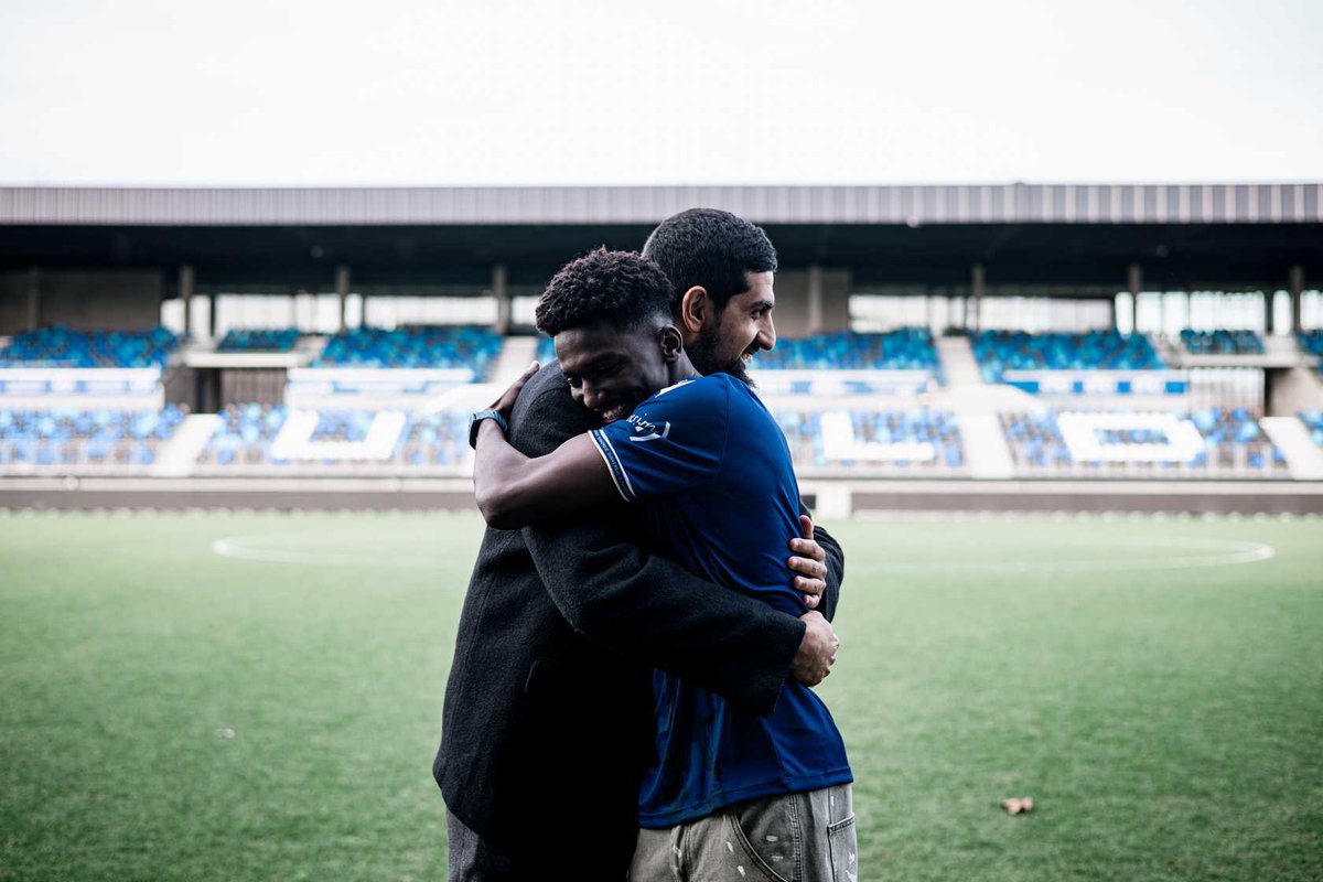 كل التوفيق لك يابطل ❤️
سعيد بإتمام صفقة إنتقال أخي الغالي مهند ال سعد إلى نادي دانكيرك الفرنسي على سبيل الإعارة قادمًا من نادي نيوم 

كل الشكر لإدارتي الناديي على إحترافيتهم وتعاونهم في إنهاء الإجراءات .

أتمنى أن تكون صفقة موفقة لجميع الأطراف  .
<a href="/szooki11/">Muhanad alsaed</a>