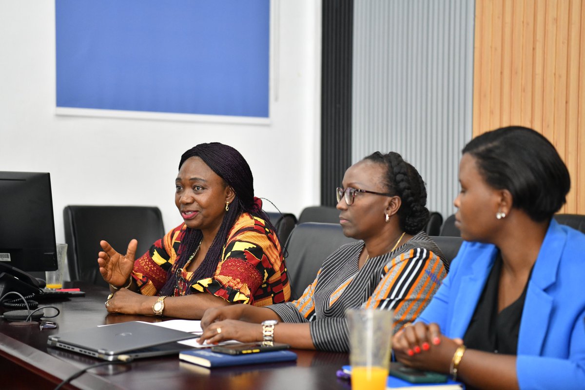 unwomenrwanda's tweet photo. Today, @unwomenrwanda hosted an engaging discussion with @alueducation students on its mandate to advance #GenderEquality.

"Leadership is driven by transformation &amp; purpose. As future leaders of #Africa, in every opportunity, put your best foot forward." - UNW Rep. @JennetKem https://t.co/AN0Rb5mGPL