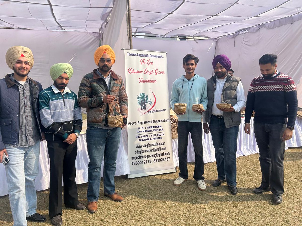 sdsgfoundation's tweet photo. @sdsgfoundation at the Film 5 Elements Festival 2025, #PunjabiUniversity ,Patiala, Promoting Gainful Utilization of #Waterhyacinth #Cleaning #wetlands ,Generating #Sustainable #livelihoods #handicrafts @PritpalPSCST @moefcc @PSCST_GoP @KSBathPSCST @ppcbgovt https://t.co/J3dk3qCXyk