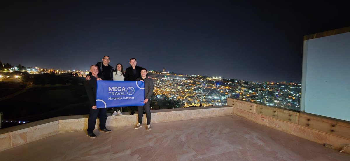 eyilmaz_mx's tweet photo. Nuestra transmisión  "En Vivo" desde #Jerusalén ayer tuvo mucho éxito! 😎  Agradecemos a todos nuestros amigos,  Agentes de Viajes,  por estar con nuestros. 
Así que Mega Travel reinicia sus operaciones a Israel. Tenemos un equipo muy bien preparado en #Israel  🇮🇱 para recibir a nuestros clientes como en #Egipto  🇪🇬, #Jordania 🇯🇴y #Turquía 🇹🇷.
Nos despedimos de ellos ayer pero quedamos con ganas de regresar a este maravilloso destino 🫶⭐️💯
@MegaTravel_MX #Viajes #marcamoseldestino #somosincreíbles