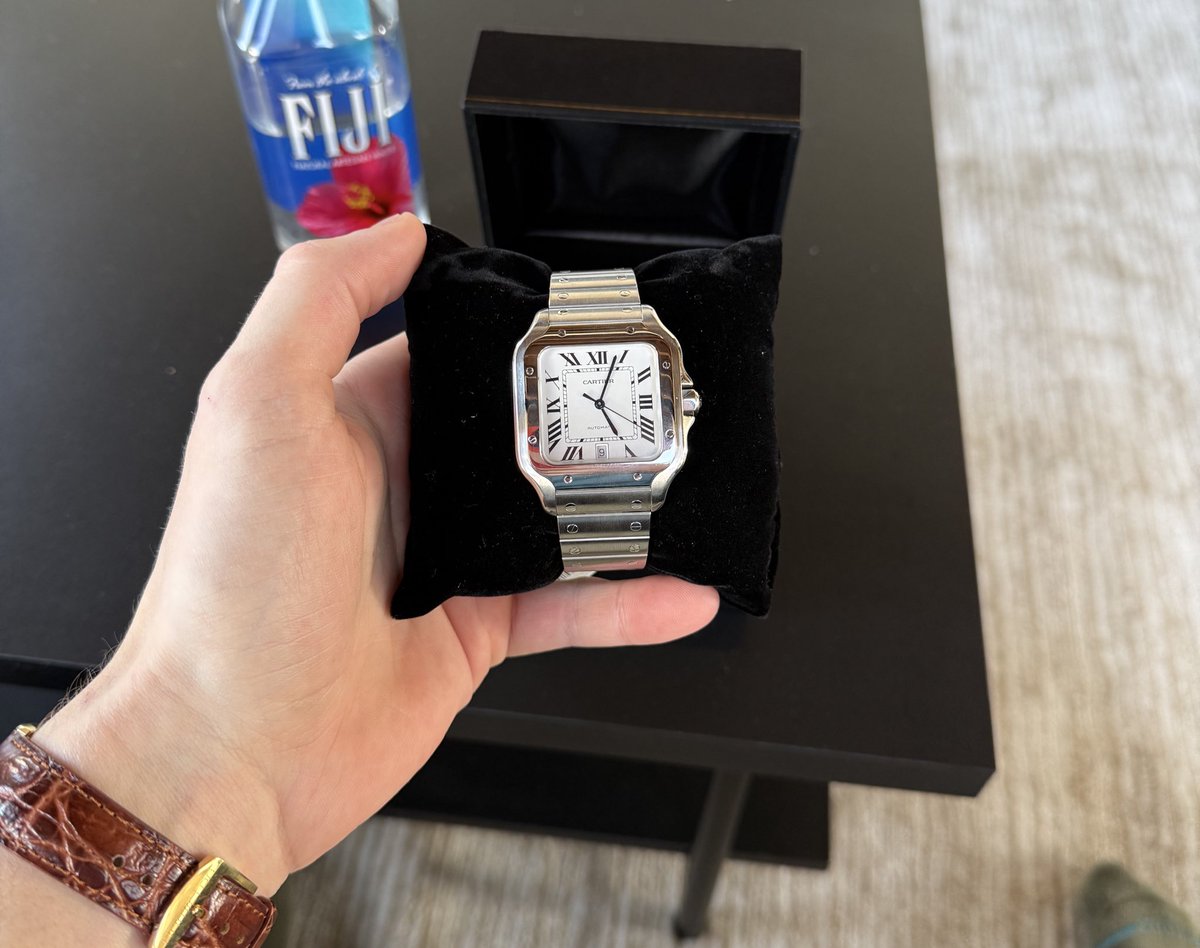 I got the best friends/mentors in the world man. Going into 2025 with immense gratitude📈 - the collection starts now…