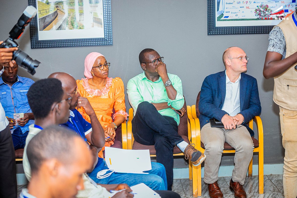 Iris News (@irisnews_) on Twitter photo ♻️ Promotion de l'économie verte et circulaire au #Burundi, l'<a href="/EnabelauBurundi/">Enabel au Burundi</a> poursuit son engagement.
💶 A travers le projet "Umugani ni Akazi" de Enabel, une initiative innovante de paiement en ligne pour des achats écoresponsables vient d'être lancée 30/01/2025 en ♻️ Promotion de l'économie verte et circulaire au #Burundi, l'<a href="/EnabelauBurundi/">Enabel au Burundi</a> poursuit son engagement.
💶 A travers le projet "Umugani ni Akazi" de Enabel, une initiative innovante de paiement en ligne pour des achats écoresponsables vient d'être lancée 30/01/2025 en