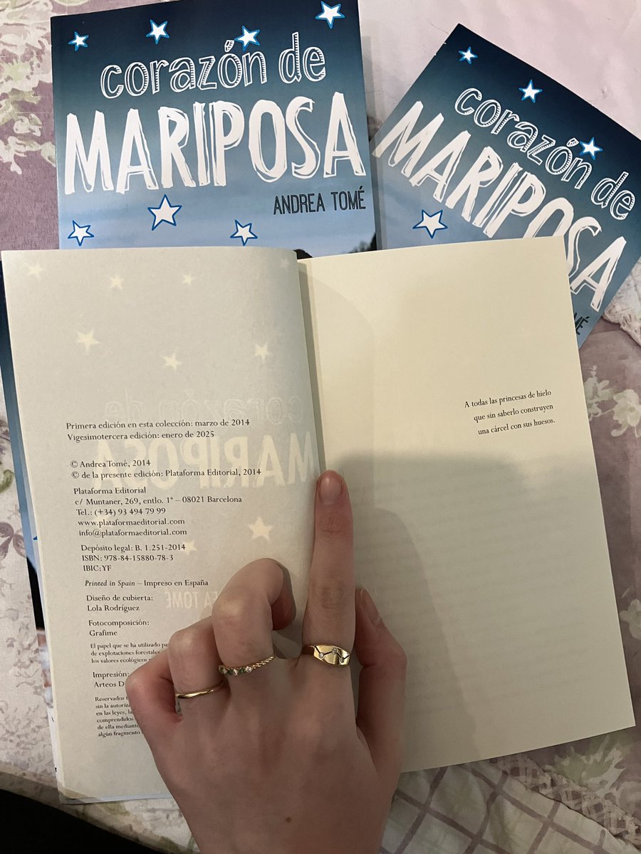 andrea 🪬 #LasVidasRobadas YA A LA VENTA tweet media