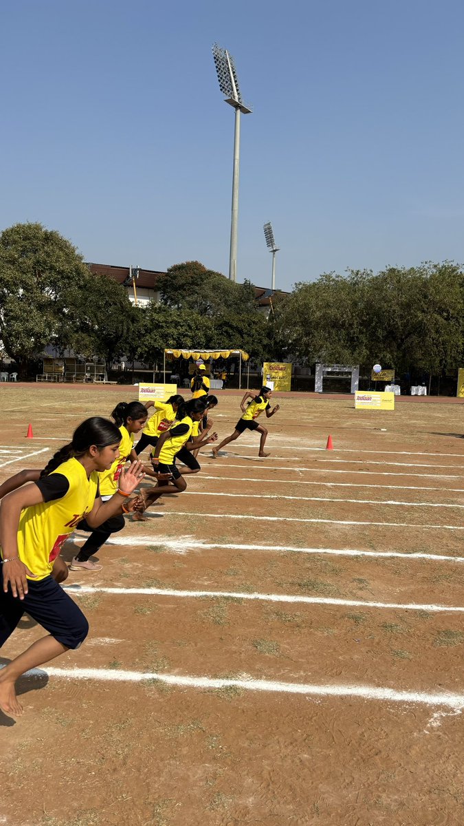 Day 2 at the finals of 5th edition of #ToofaanGames and the momentum is building! 🚀🏃‍♀️

Over 160 girls, who once had little to no exposure to sports, are now sprinting, jumping, and pushing their limits at Hyderabad’s Gachibowli Stadium. From village trials to the national