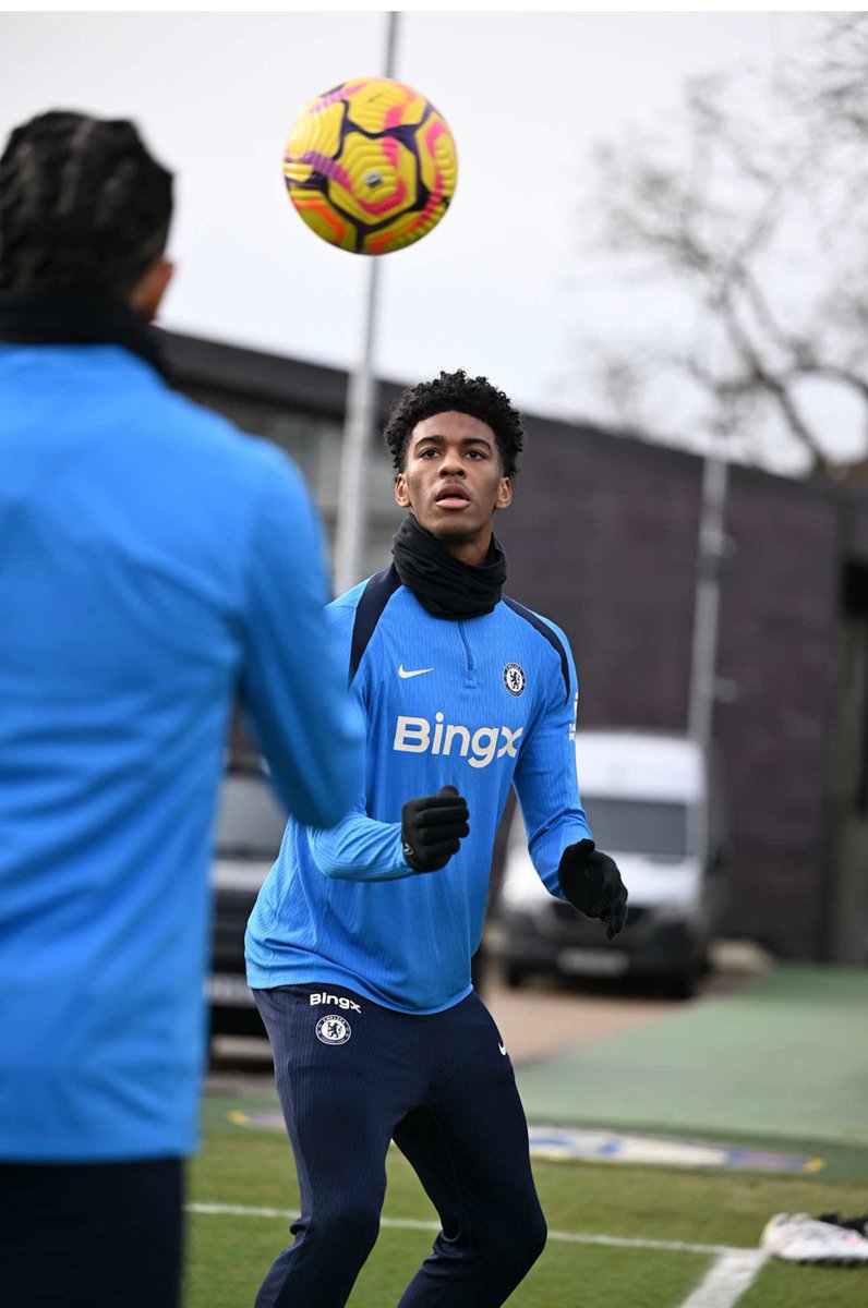 cosei007's tweet photo. Preparing for next game against West Ham #Chelsea https://t.co/nMh3eh8rxR