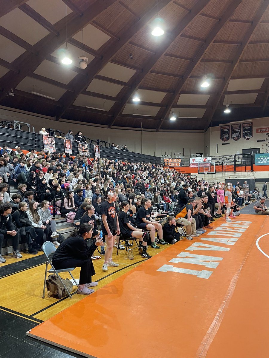 NormandyATH's tweet image. Duel in the school! 
#GoInvaders