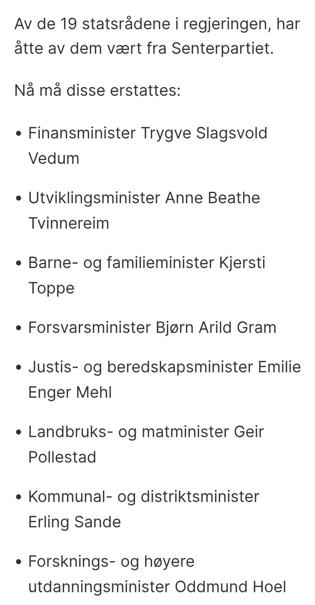 Sp har ca skarve 5% oppslutning men hele 8 av 19 statsråder.
De sitter i førersete på finans,justis,forsvar, utdanning...

Skjønner virkelig ikke strategien med å gå ut av regjering.
