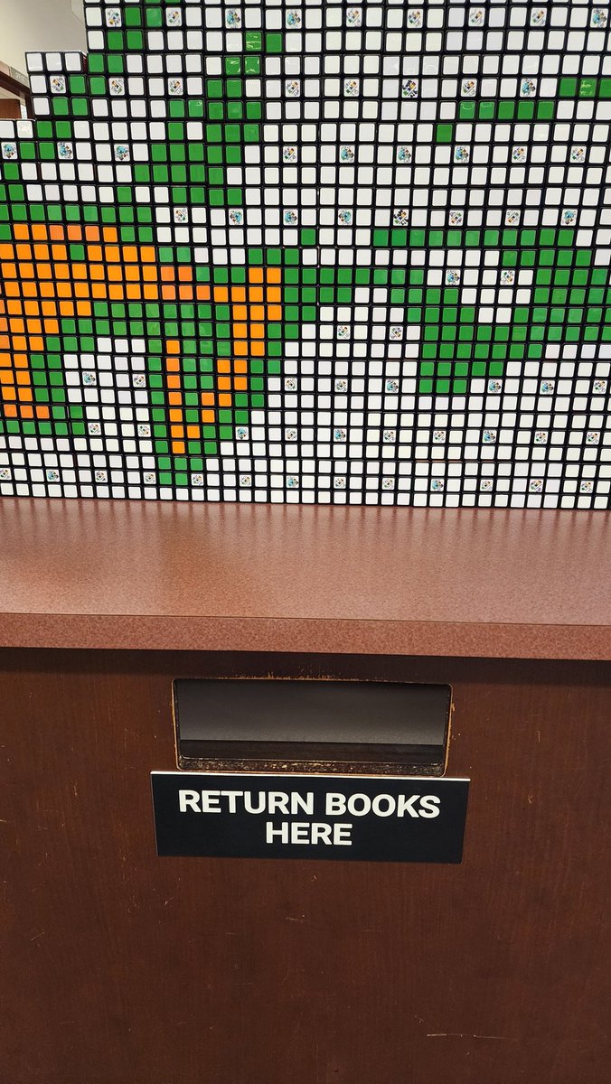 Kim Mento 📚 tweet media