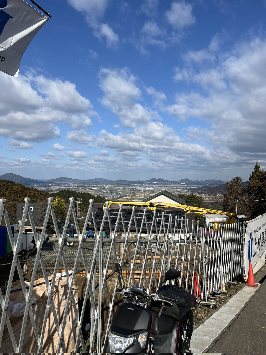 おはようございます✨
博多→☀本日週末は
#いとしま　#雷山の森
高級住宅別荘地がある✌️いとしま✌️へ
遊びに行ってる気分ですが⤴️⤴️
お仕事👮なので頑張ります🙇
糸島ええとこです🙆
#企業公式が毎朝地元の天気を言い合う
#企業公式冬のフォロー祭り
#企業公式相互フォロー祭り 
#企業公式つぶやき部