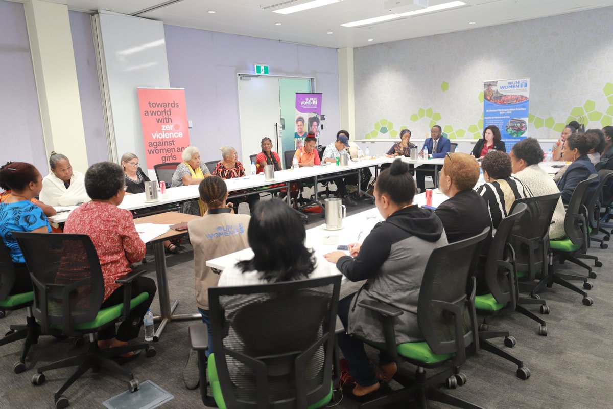 Women’s coalitions are the cornerstone of advancing women’s rights in 🇵🇬! UN Women RD <a href="/christinearab/">Christine Arab</a>
met with key CSOs to strengthen partnerships for #GEWE &amp; #WPS, commending their leadership in tackling #GBV &amp; driving inclusive policies. Together, we build a stronger PNG!📷#FAWG