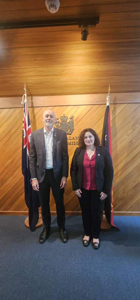 unwomenPNG's tweet photo. @UN_WomenRegional Director @christinearab
met with 🇳🇿 High Commissioner Peter Zwart to discuss advancing #GEWE in #PNG 🇵🇬. We appreciate NZ’s continued commitment to #genderequality and look forward to our continued partnerships in PNG and globally. #PacificPartnerships 🇵🇬 🤝 https://t.co/Pcd3Sb2MHf