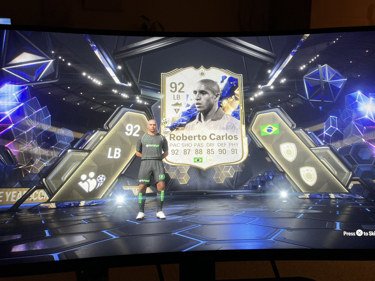 BogLup's tweet photo. @FIFA22_INFO https://t.co/zmXEUENxZa