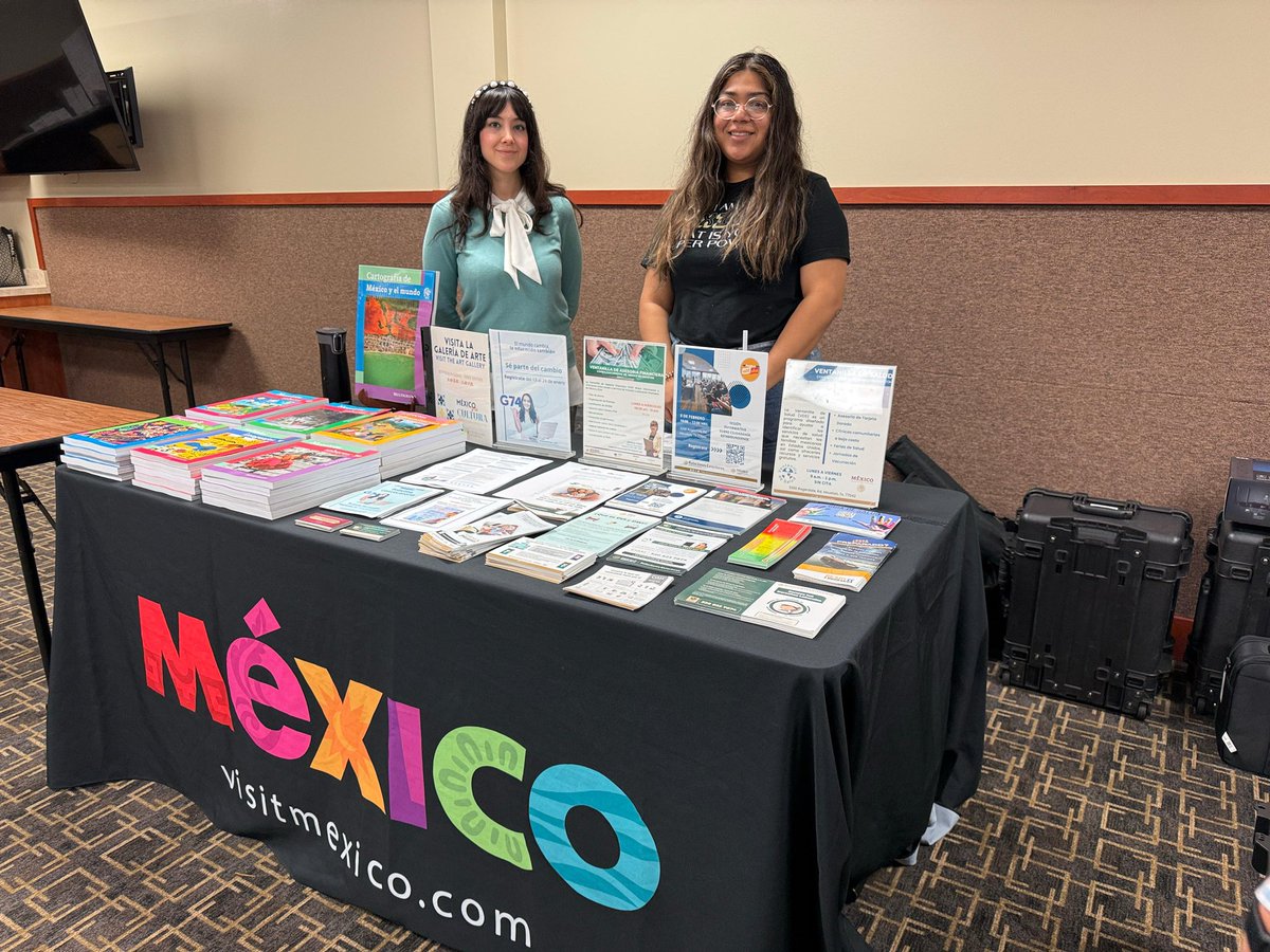 nenaorantes's tweet image. Con el objetivo de acercar los trámites consulares a la comunidad, hoy asistí a la ciudad de #KatyTX, para llevar a cabo, junto con el personal del #ConsulmexHou, las Actividades De Documentación Entre Semana (#ADES). Durante esta jornada, se atendió a la comunidad mexicana.