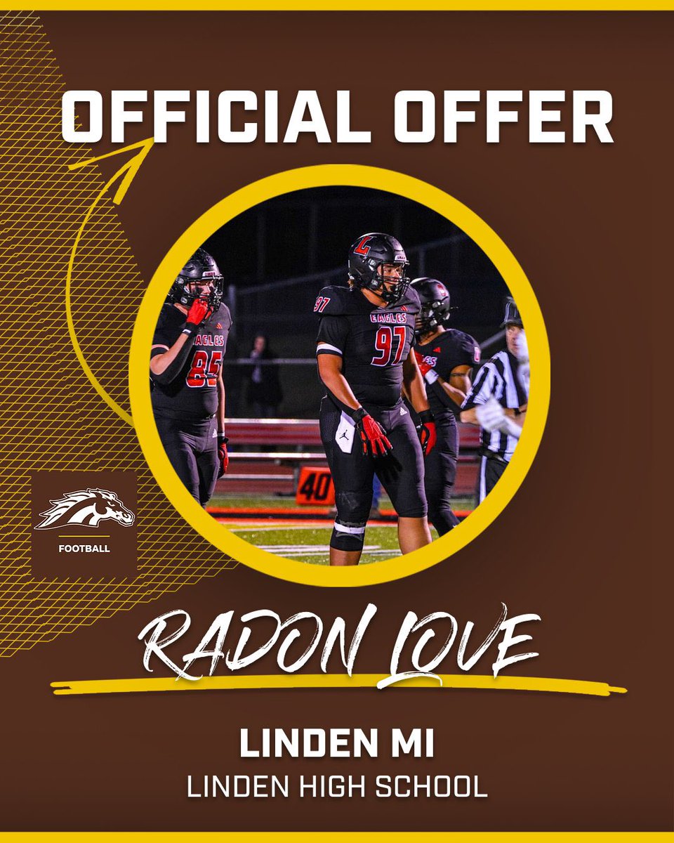 Very blessed and thankful to say I have received my first offer from the University of Western Michigan!
#gobroncos

<a href="/CoachLT39/">Lance Taylor</a> <a href="/Drew_Moulton/">Drew Moulton</a> <a href="/CoachTMendelson/">Trevor Mendelson</a> <a href="/RBCoachPaige/">Coach Darren Paige</a> <a href="/cwilliams2209/">Chad Williams</a> <a href="/Patrick___Moore/">Pat Moore</a>