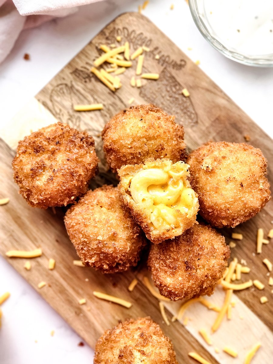 Crispy on the outside, cheesy on the inside! These Fried Mac &amp; Cheese Bites are the ultimate comfort food snack. Perfect for game day, parties, or anytime cravings hit! #FriedMacAndCheeseBites #CheeseLover #ComfortFood sweetandsavorymorsels.com/fried-mac-and-… via <a href="/SwtNSvryMorsels/">Sweet and Savory Morsels</a>