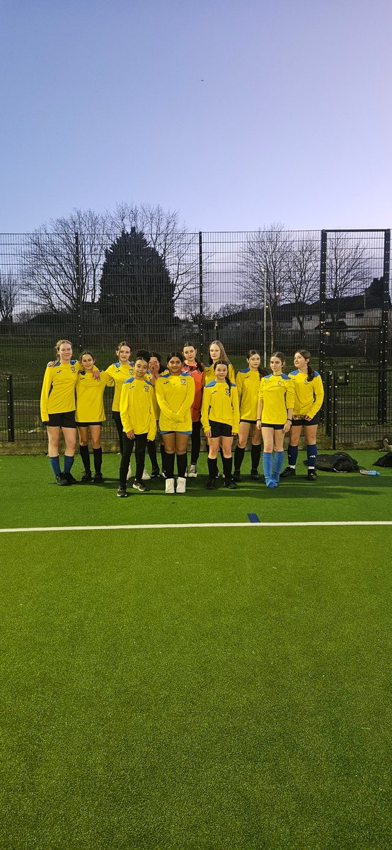 Great effort  from our u15 girls' football team. Battling from 2-0 down to get it back to 2-2 early in second half, but unfortunately running out of steam towards the end saw us end up being defeated ! 

⚽️Jess
⚽️ Lara

POM- Holly 👏 

#WeAreWoodcote #ASPIRE