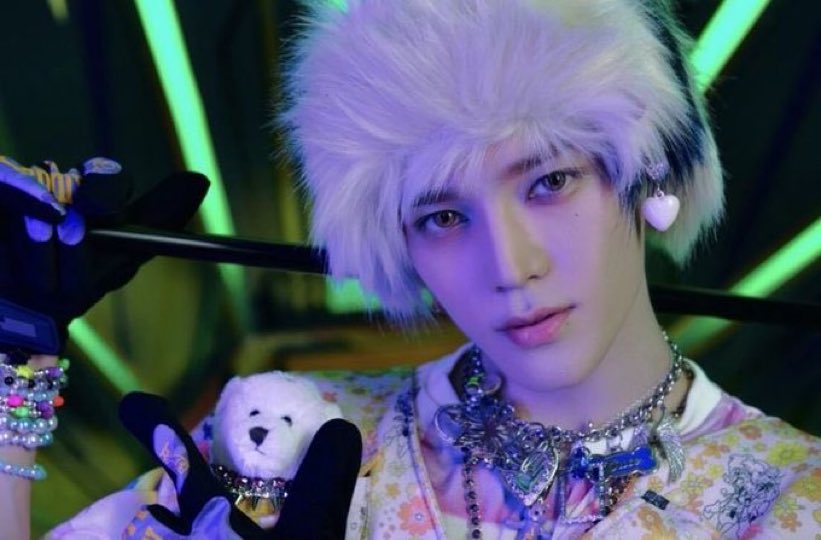 i want his nose so bad