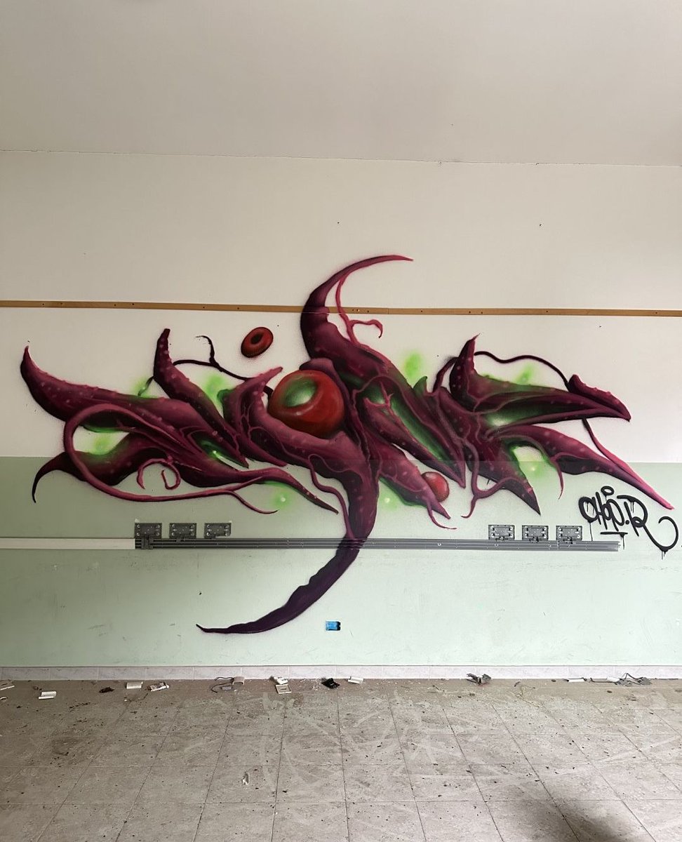 BombingScience's tweet photo. We just went live with a new feature on @shopero_o be sure to visit our link in bio to check out the rest of his photos! https://t.co/pEtEAGPKk5
#bombingscience #chopr #calligraphy #3d #style #organic #throwups #graff #graffiti #letters https://t.co/DF00jM3DQs