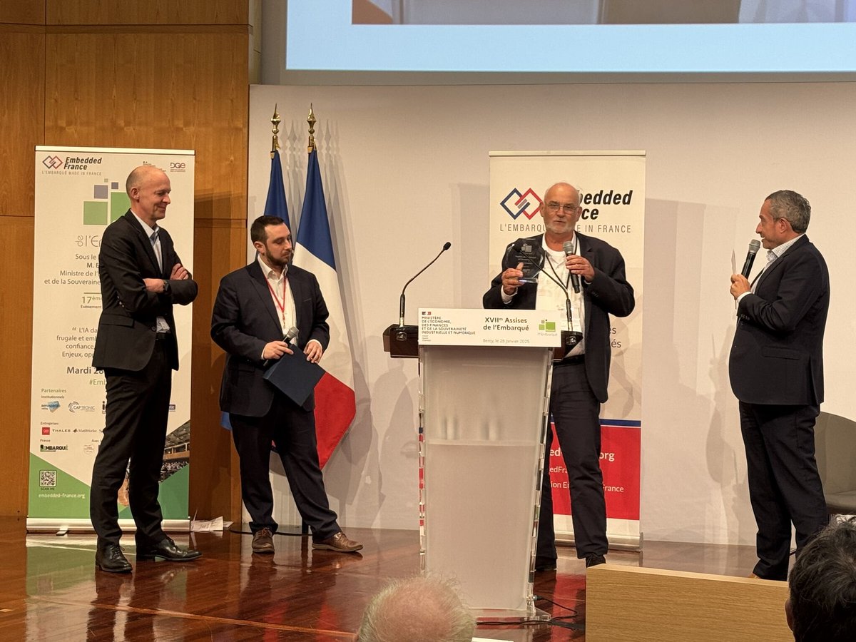 PascalUrien's tweet image. Ethertrust,  &quot;personal Network Hardware Secure Module (pNHSM) &quot;, Trophée de l’Embarqué IoT grand public 2025, Les XVIIièmes Assises de l&apos;Embarqué,  Ministère de l&apos;Économie, des Finances et de la Souveraineté industrielle et numérique, Paris le 28/01/2025