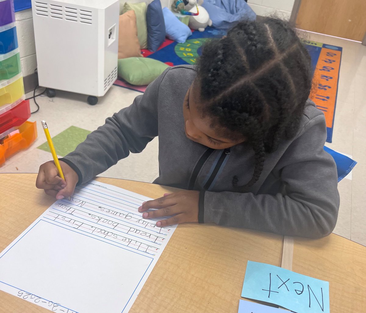 Ms. Jae Keyes (@thekeyes2kinder) on Twitter photo โ๏ธ Kindergarten scholars writing! We love to see it.๐โค๏ธ <a href="/APSWestManor/">WestManorES</a> <a href="/ib_manor/">West Manor IB</a> โ๏ธ Kindergarten scholars writing! We love to see it.๐โค๏ธ <a href="/APSWestManor/">WestManorES</a> <a href="/ib_manor/">West Manor IB</a>