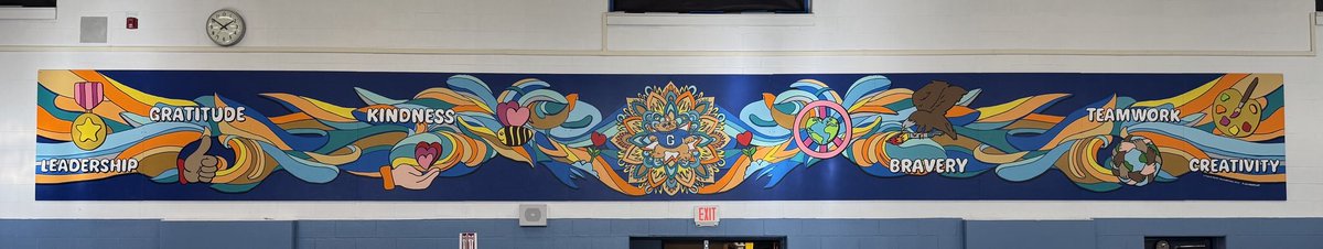 Gayhead’s amazing new mural completed by our 5th grades and ⁦<a href="/joepimentelart/">Joe Pimentel</a>⁩ thanks to our PTA for helping make this happen! ⁦<a href="/WCSDEmpowers/">WCSDEmpowers</a>⁩ ⁦@WCSDBKING⁩ ⁦<a href="/drbonkwcsd/">Dr. Dwight Bonk</a>⁩