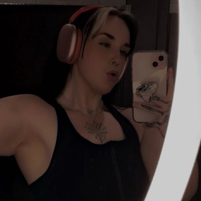 Luci🖤🩷 tweet media