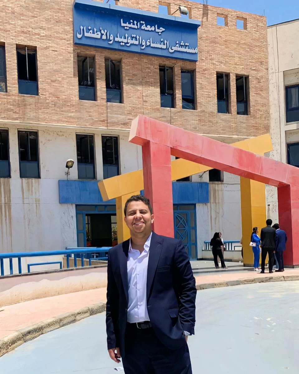 Mezo182001's tweet photo. الحمد لله حمدا كثيرا طيبا مباركا فيه
دائما بتعدي بفضل ربنا وكرمه
رسميا حاصل ع بكالريوس الطب والجراحة
امتياااز في اخر ترم في اخر سنة❤️🤍
رسميا طبيب امتياز بمستشفيات المنيا الجامعية
  د / معاذ أحمد عبدالمنعم 
كل الشكر لأمي واخواتي ع تعبهم ووقوفهم جنبي ورحم الله أبي https://t.co/NimBfXKMZx