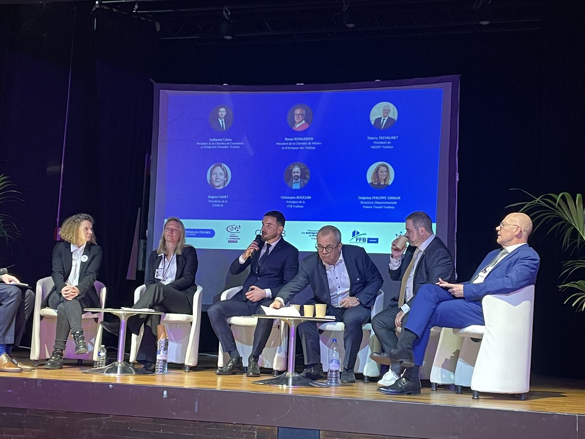 Aux vœux des acteurs économiques des Yvelines <a href="/medef78/">MEDEF YVELINES 78</a> <a href="/FranceTravail/">France Travail</a> <a href="/FFBatiment/">FFB</a> @CMA78 <a href="/CCI_78/">CCI 78</a> <a href="/CPME78/">CPME 78</a> en présence de la ministre du Travail <a href="/AstridPanosyan/">Astrid Panosyan-Bouvet</a> <a href="/Prefet78/">Préfet des Yvelines 🇫🇷</a> <a href="/iledefrance/">Région Île-de-France</a> <a href="/AggloVGP/">Versailles GrandParc</a> <a href="/Les_Yvelines/">Les Yvelines</a>