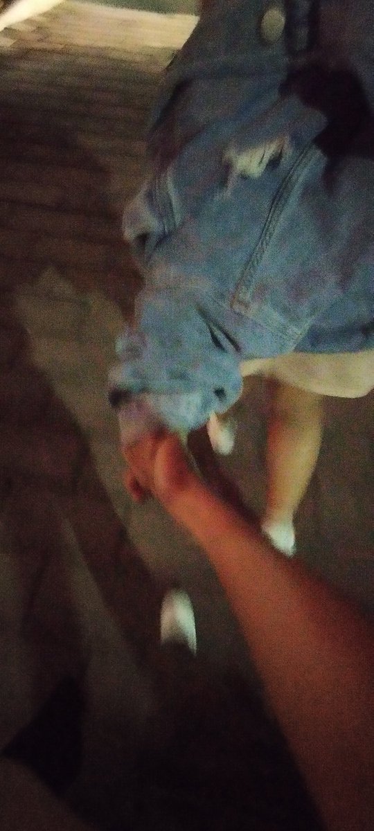 GayGodLisa tweet picture
