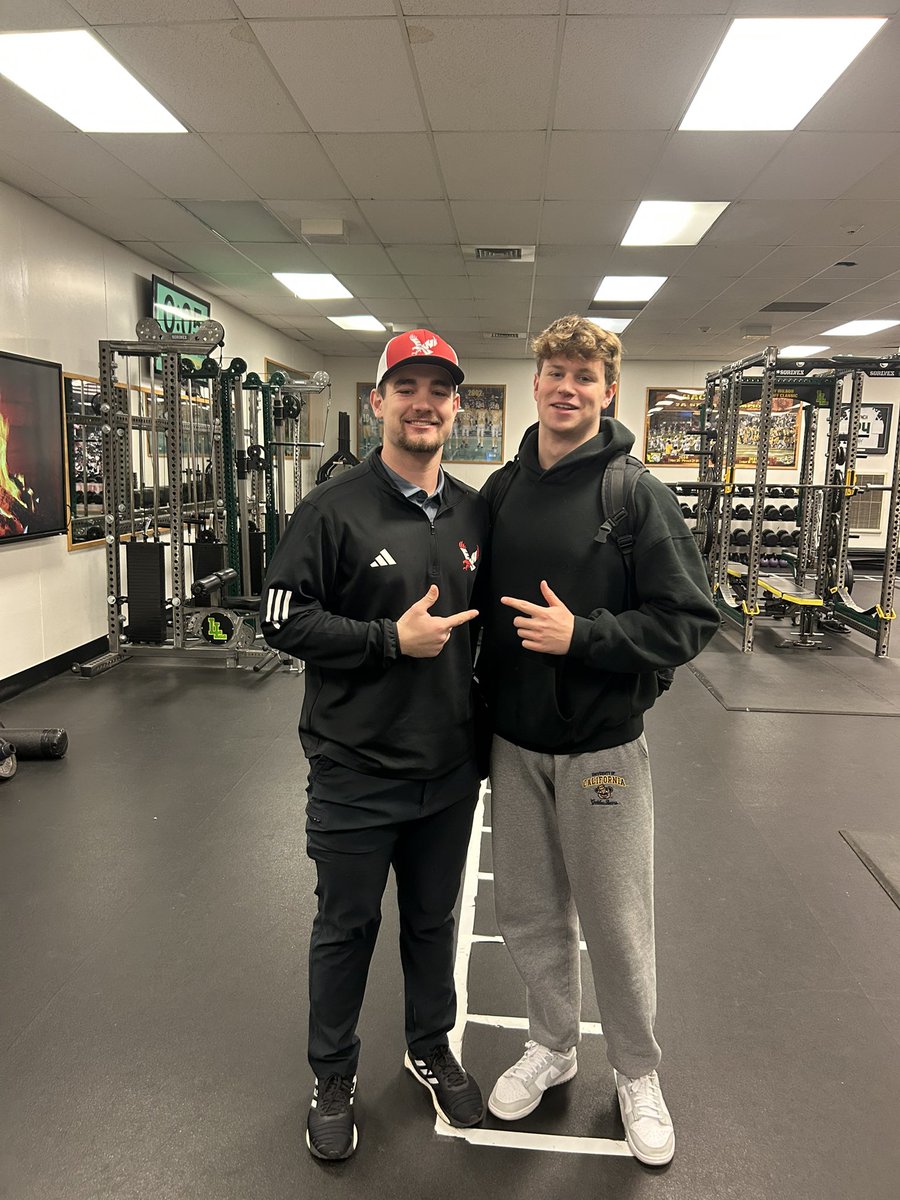Coach__York's tweet photo. Lynden ➡️ @EWUFootball “Adelaars” @DaneGatterman @braden_kuik @StuitKayden https://t.co/X9oKjUyMcu