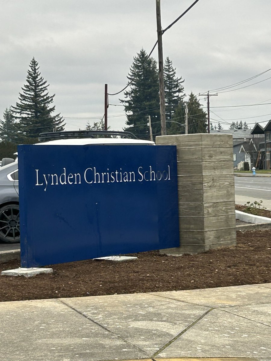 Coach__York's tweet photo. Lynden ➡️ @EWUFootball “Adelaars” @DaneGatterman @braden_kuik @StuitKayden https://t.co/X9oKjUyMcu