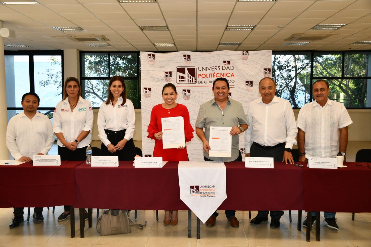 Con la presencia de varias integrantes del Consejo Coordinador de Mujeres Empresarias Quintana Roo (CCME) y miembros de la comunidad universitaria de la UPQROO, el pasado viernes 29 de enero, se llevó a cabo la firma del convenio entre la Universidad y el organismo.
